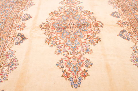 Kerman Beige Hand Knotted 106 X 155 Area Rug 100-89840 Image 11