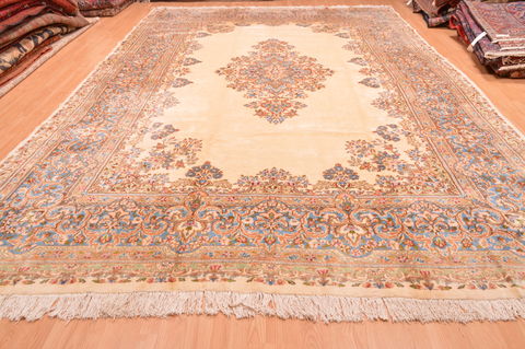 Kerman Beige Hand Knotted 106 X 155 Area Rug 100-89840 Image 1