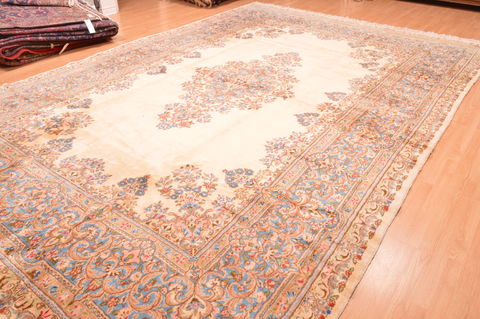 Kerman Beige Hand Knotted 106 X 155 Area Rug 100-89840 Image 6