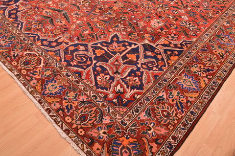 Bakhtiar Brown Hand Knotted 108 X 163 Area Rug 100-89841 Image 12