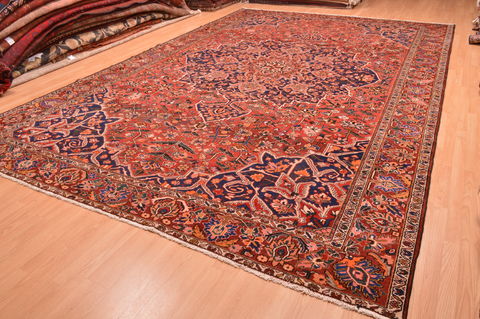 Bakhtiar Brown Hand Knotted 108 X 163 Area Rug 100-89841 Image 2