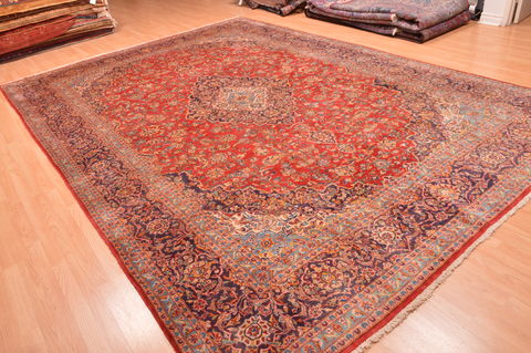 Kashan Red Hand Knotted 101 X 140 Area Rug 100-89843 Image 3