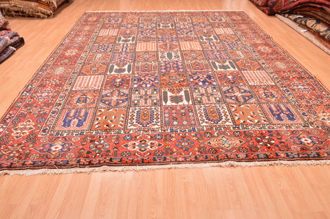 Bakhtiar Brown Hand Knotted 911 X 128 Area Rug 100-89844 Image 4