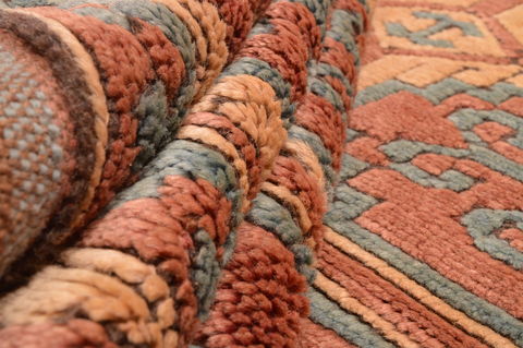 Kazak Beige Hand Knotted 54 X 88 Area Rug 100-89845 Image 12