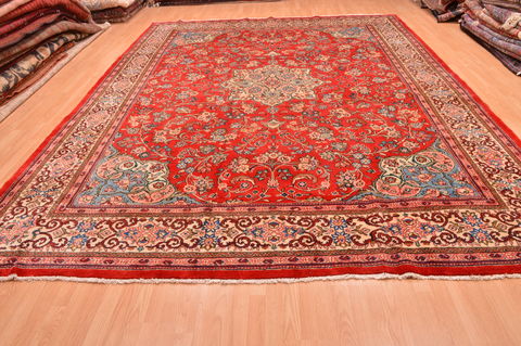 Moshk Abad Red Hand Knotted 100 X 136 Area Rug 100-89849 Image 1