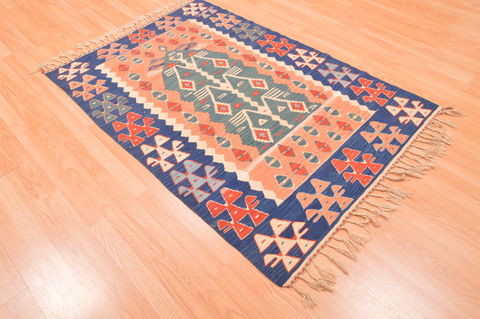 Kilim Red Flat Woven 38 X 56 Area Rug 100-89876 Image 3