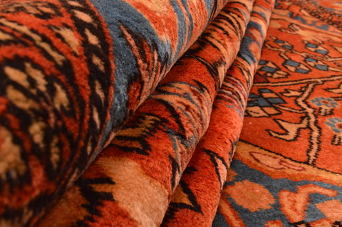 Nahavand Brown Hand Knotted 67 X 97 Area Rug 100-89889 Image 15