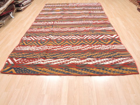 Kilim Red Flat Woven 62 X 116 Area Rug 100-89890 Image 1