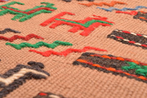 Kilim Red Square Hand Knotted 36 X 45 Area Rug 100-89911 Image 9