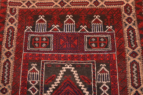 Baluch Red Hand Knotted 30 X 47 Area Rug 100-89921 Image 6