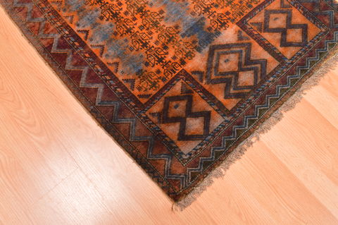 Baluch Orange Hand Knotted 30 X 47 Area Rug 100-89928 Image 6