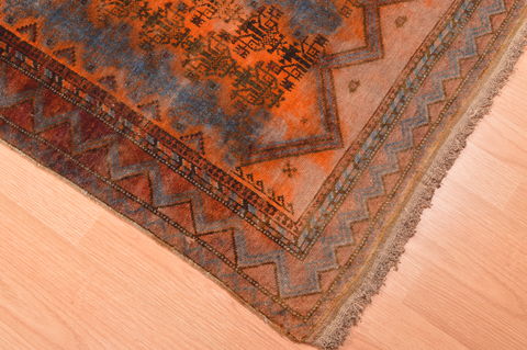 Baluch Orange Hand Knotted 30 X 47 Area Rug 100-89928 Image 8