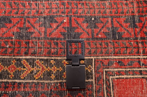 Baluch Red Hand Knotted 30 X 47 Area Rug 100-89934 Image 11