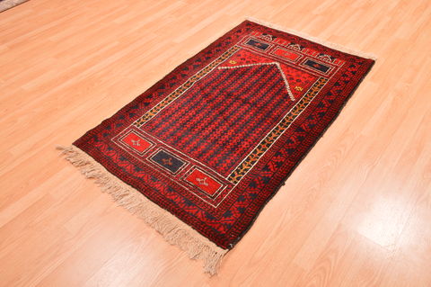 Baluch Red Hand Knotted 30 X 47 Area Rug 100-89934 Image 2