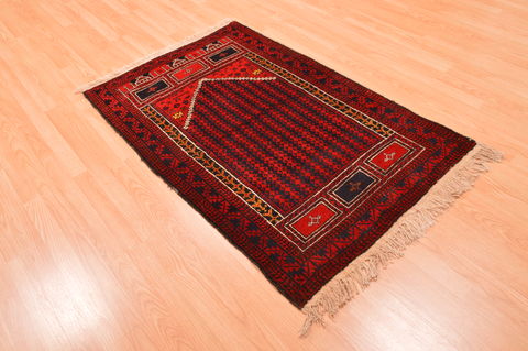 Baluch Red Hand Knotted 30 X 47 Area Rug 100-89934 Image 3