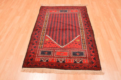 Baluch Red Hand Knotted 30 X 47 Area Rug 100-89934 Image 4