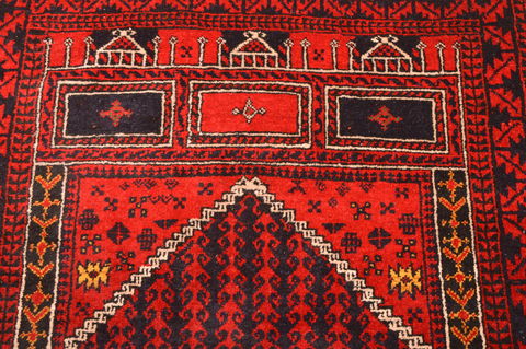Baluch Red Hand Knotted 30 X 47 Area Rug 100-89934 Image 6