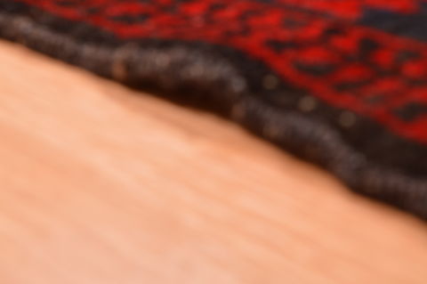 Baluch Red Hand Knotted 30 X 47 Area Rug 100-89934 Image 8