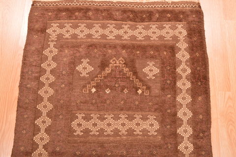 Baluch Brown Hand Knotted 30 X 47 Area Rug 100-89935 Image 8