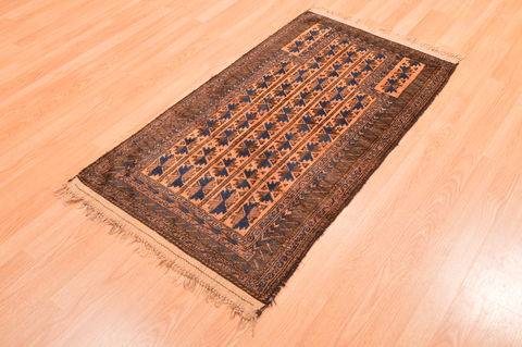 Baluch Beige Hand Knotted 30 X 50 Area Rug 100-89938 Image 2