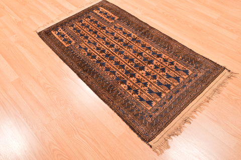Baluch Beige Hand Knotted 30 X 50 Area Rug 100-89938 Image 3