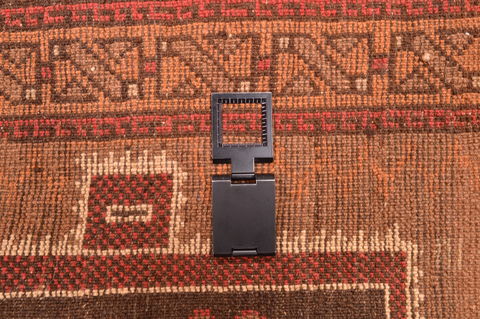 Baluch Brown Hand Knotted 27 X 45 Area Rug 100-89947 Image 13