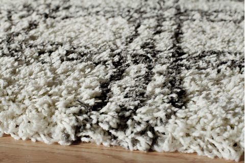 Momeni MAYA White 50 X 71 Area Rug MAYA0MAY-4IVY5376 804-93384 Image 1